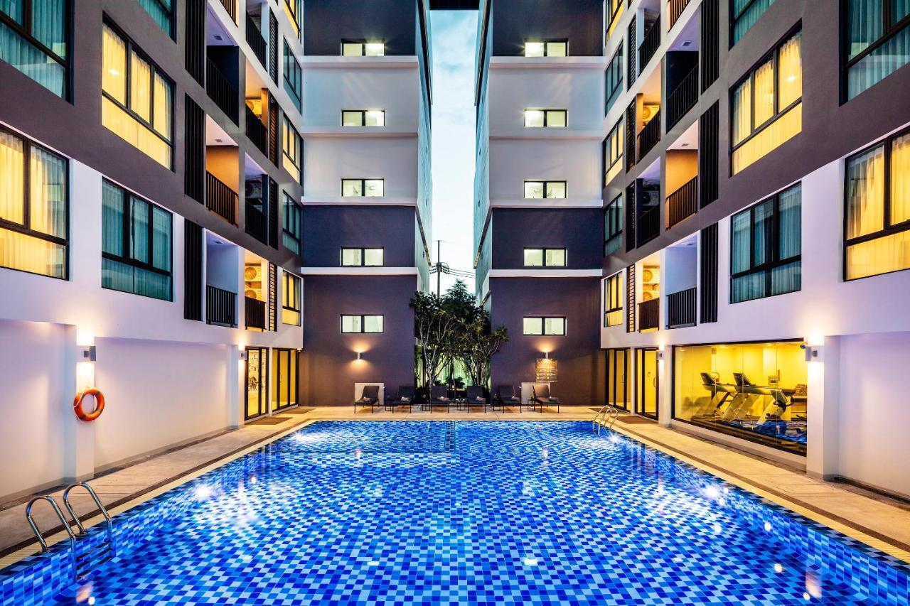 The Rizin Hotell Pattaya Eksteriør bilde
