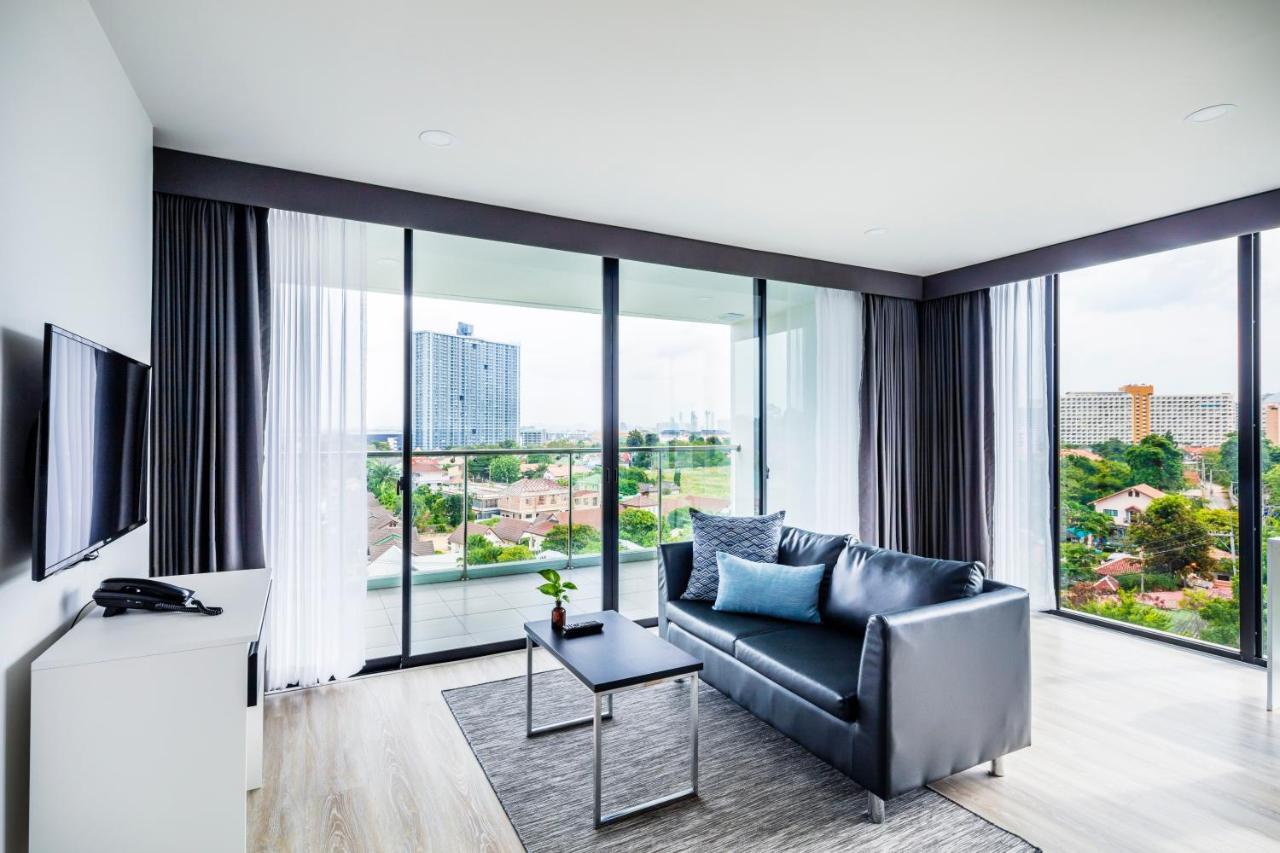 The Rizin Hotell Pattaya Eksteriør bilde